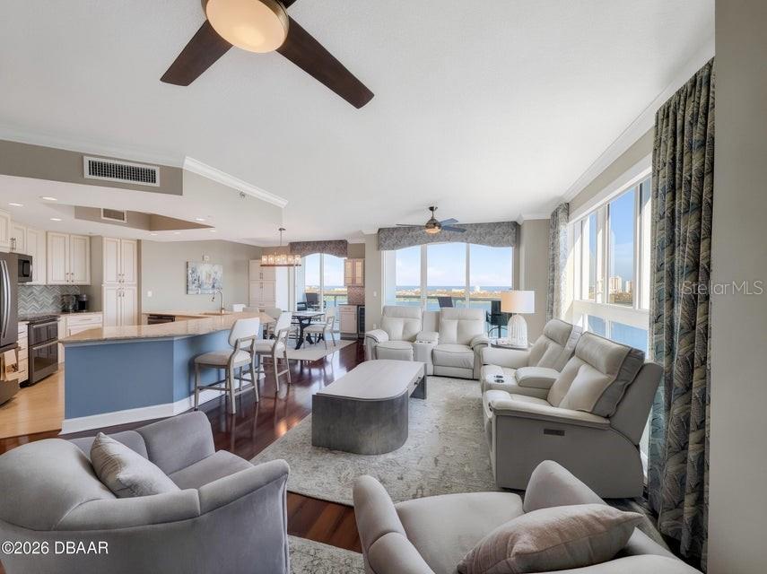 231 RIVERSIDE DR #1501-1, DAYTONA BEACH, FL, 32117