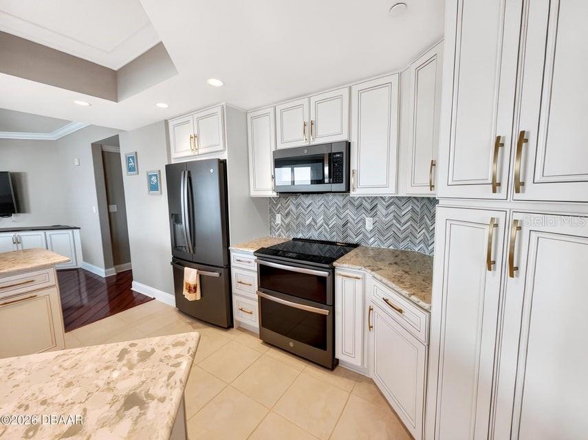 231 RIVERSIDE DR #1501-1, DAYTONA BEACH, FL, 32117