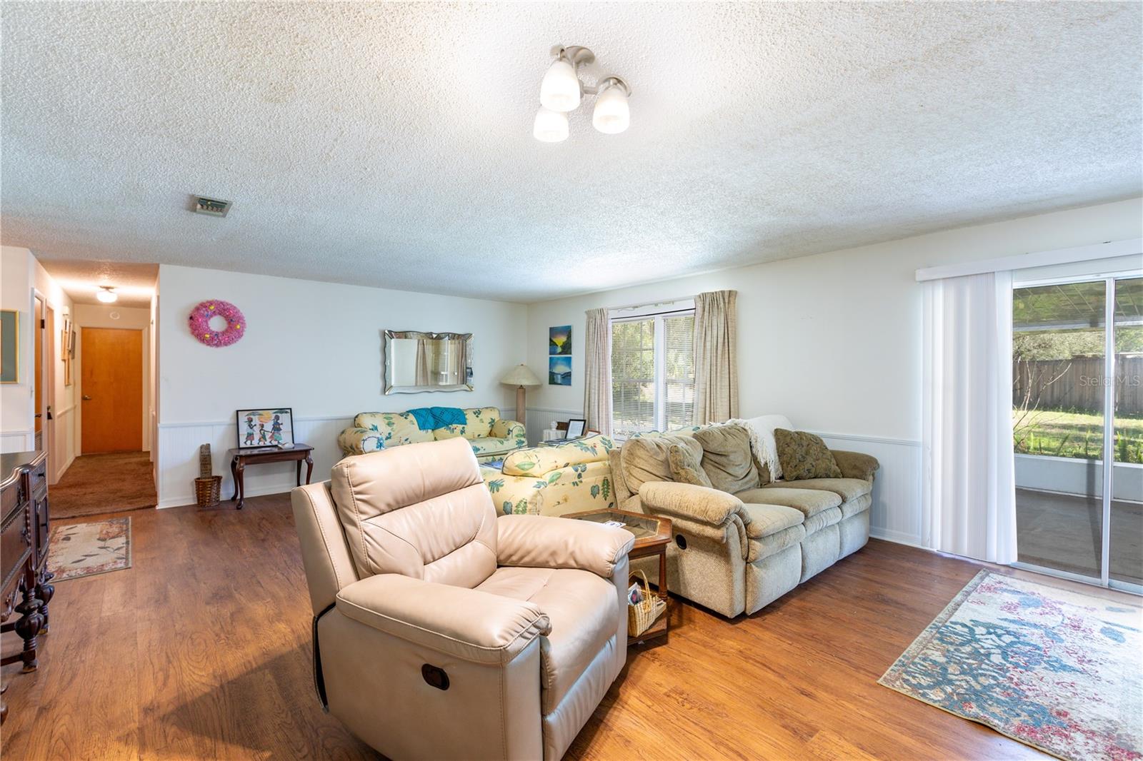 16529 ORANGE AVE, UMATILLA, FL, 32784