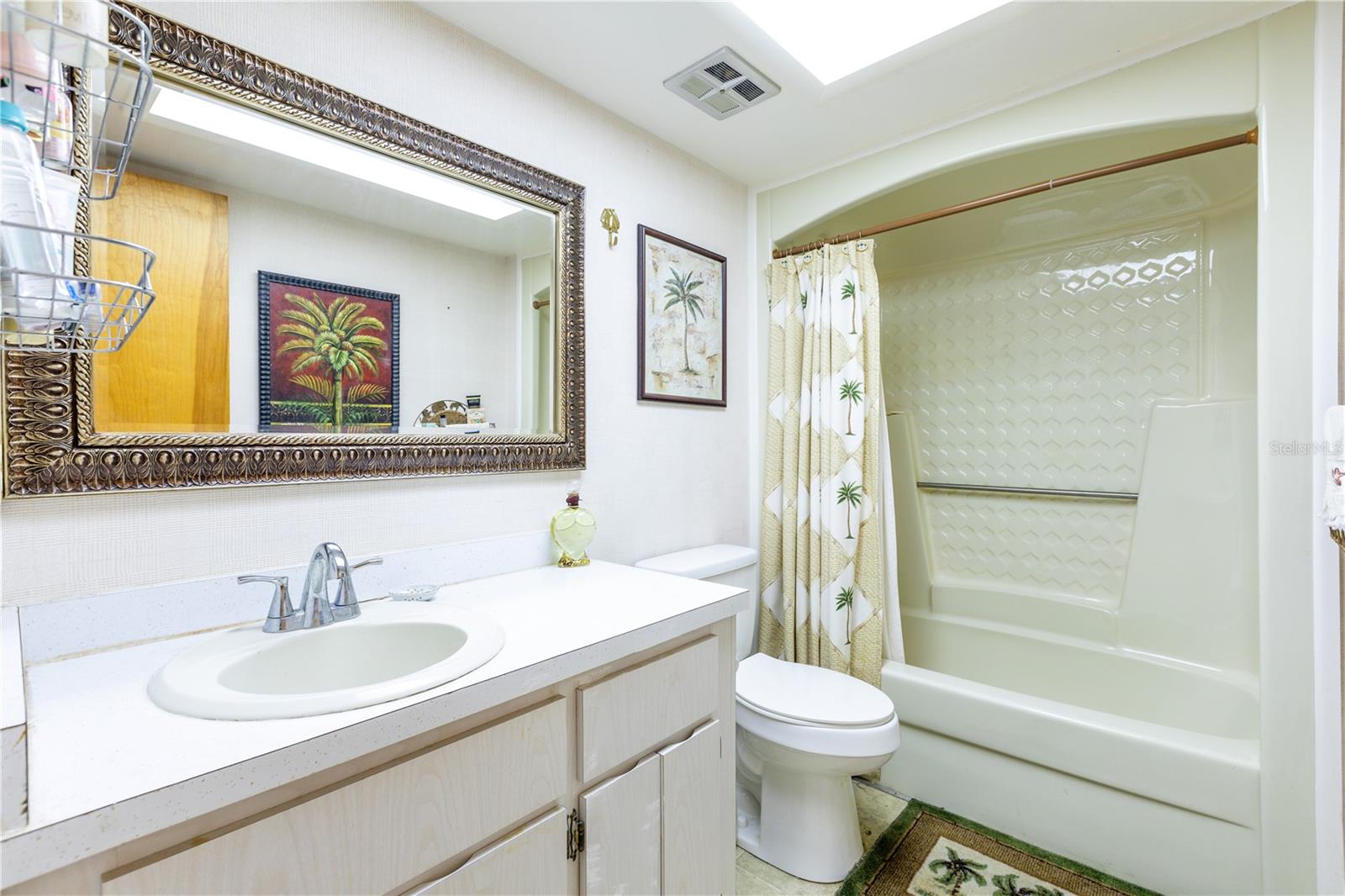 16529 ORANGE AVE, UMATILLA, FL, 32784