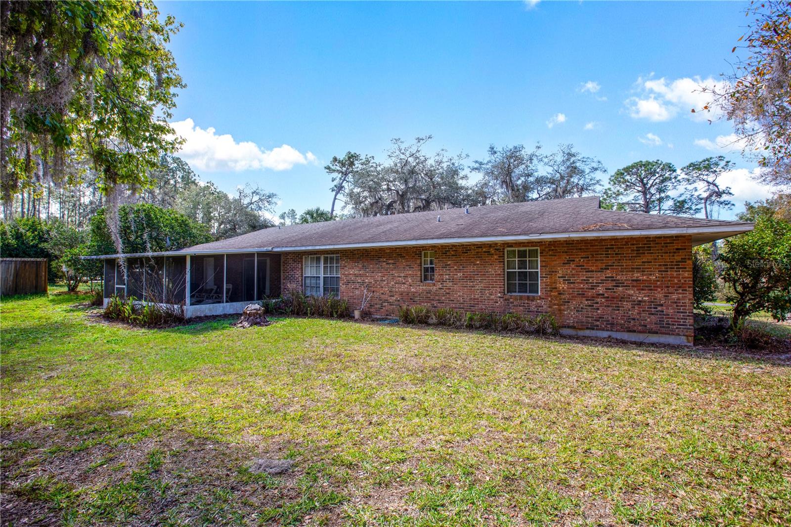 16529 ORANGE AVE, UMATILLA, FL, 32784