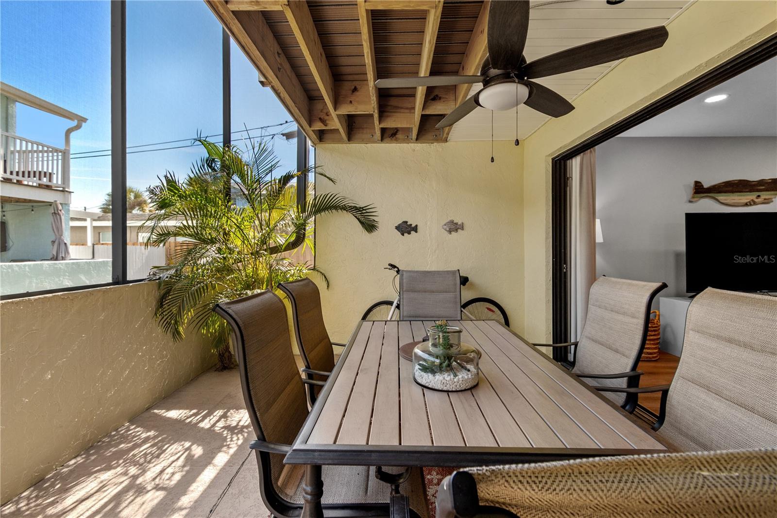 1752 STICKNEY POINT RD #102, SARASOTA, FL, 34231