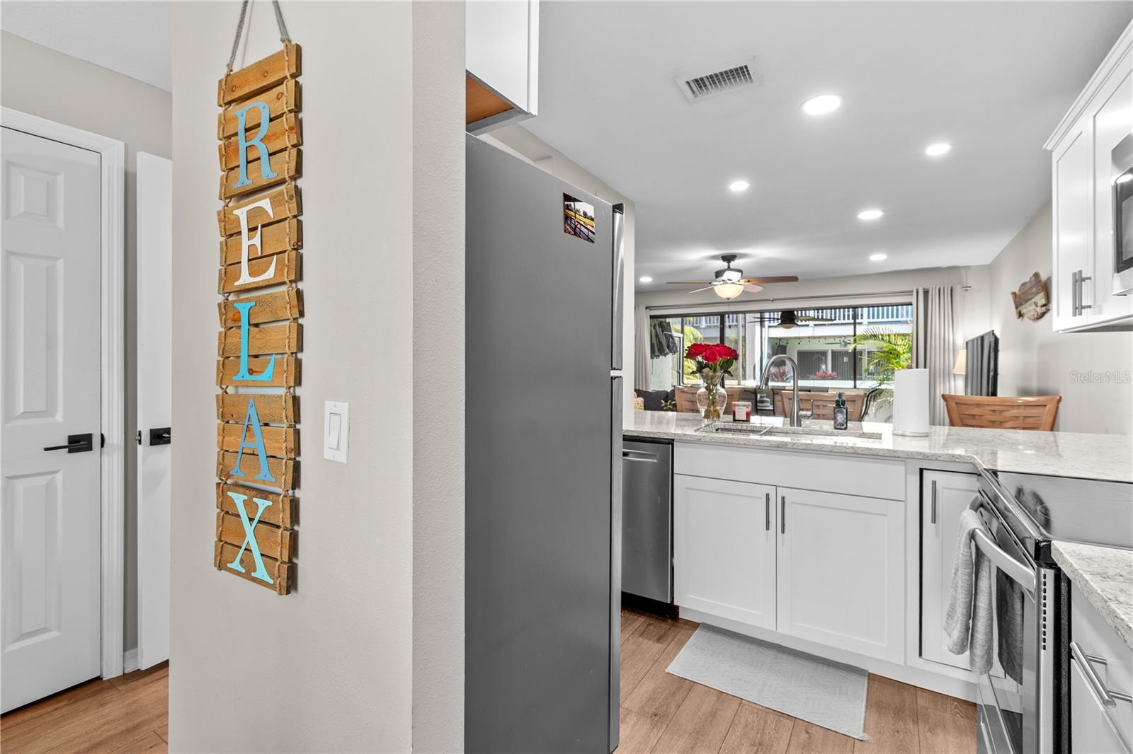 1752 STICKNEY POINT RD #102, SARASOTA, FL, 34231