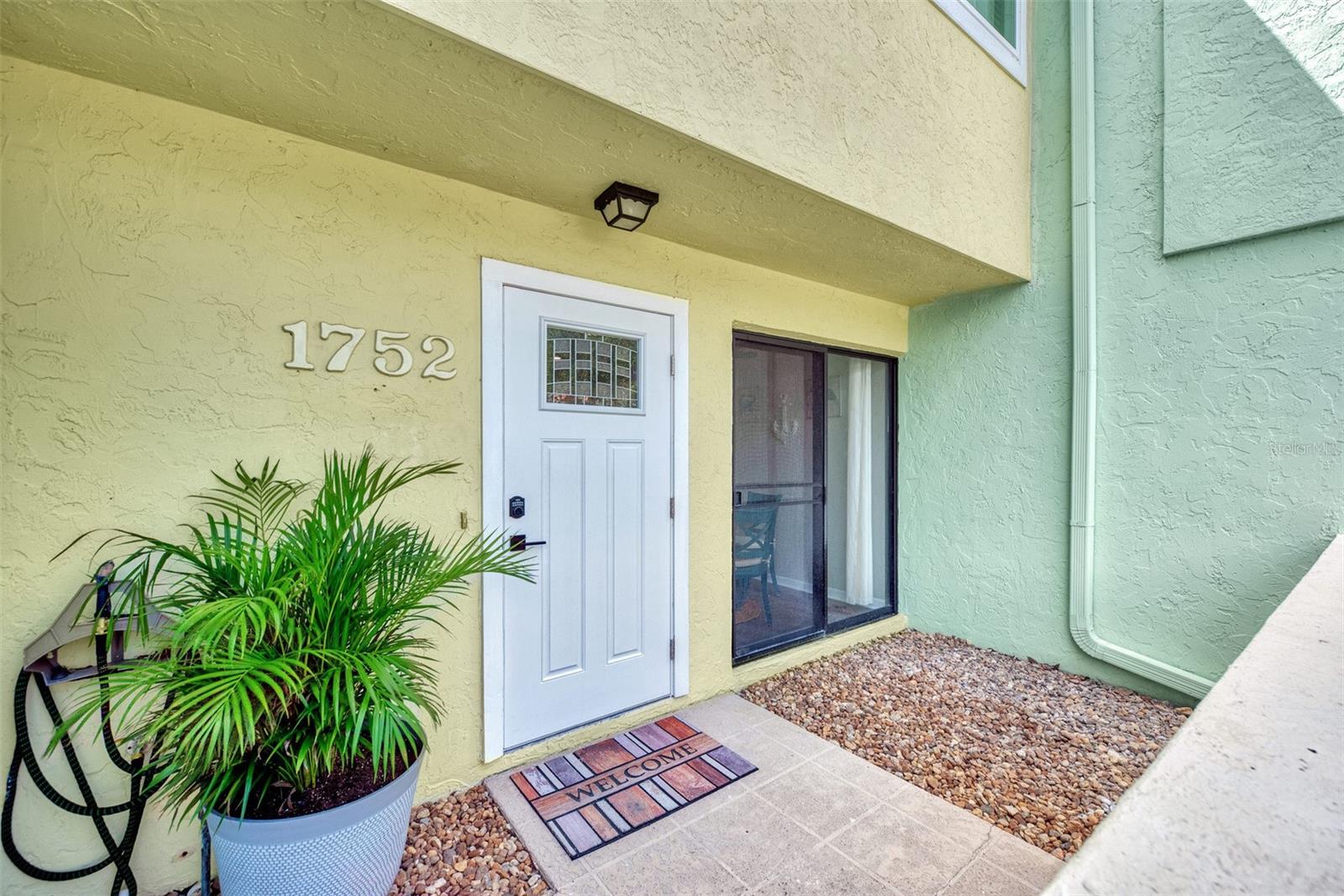 1752 STICKNEY POINT RD #102, SARASOTA, FL, 34231