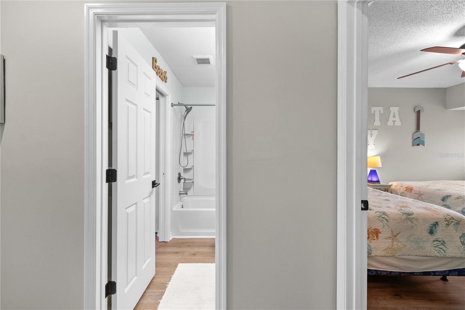 1752 STICKNEY POINT RD #102, SARASOTA, FL, 34231