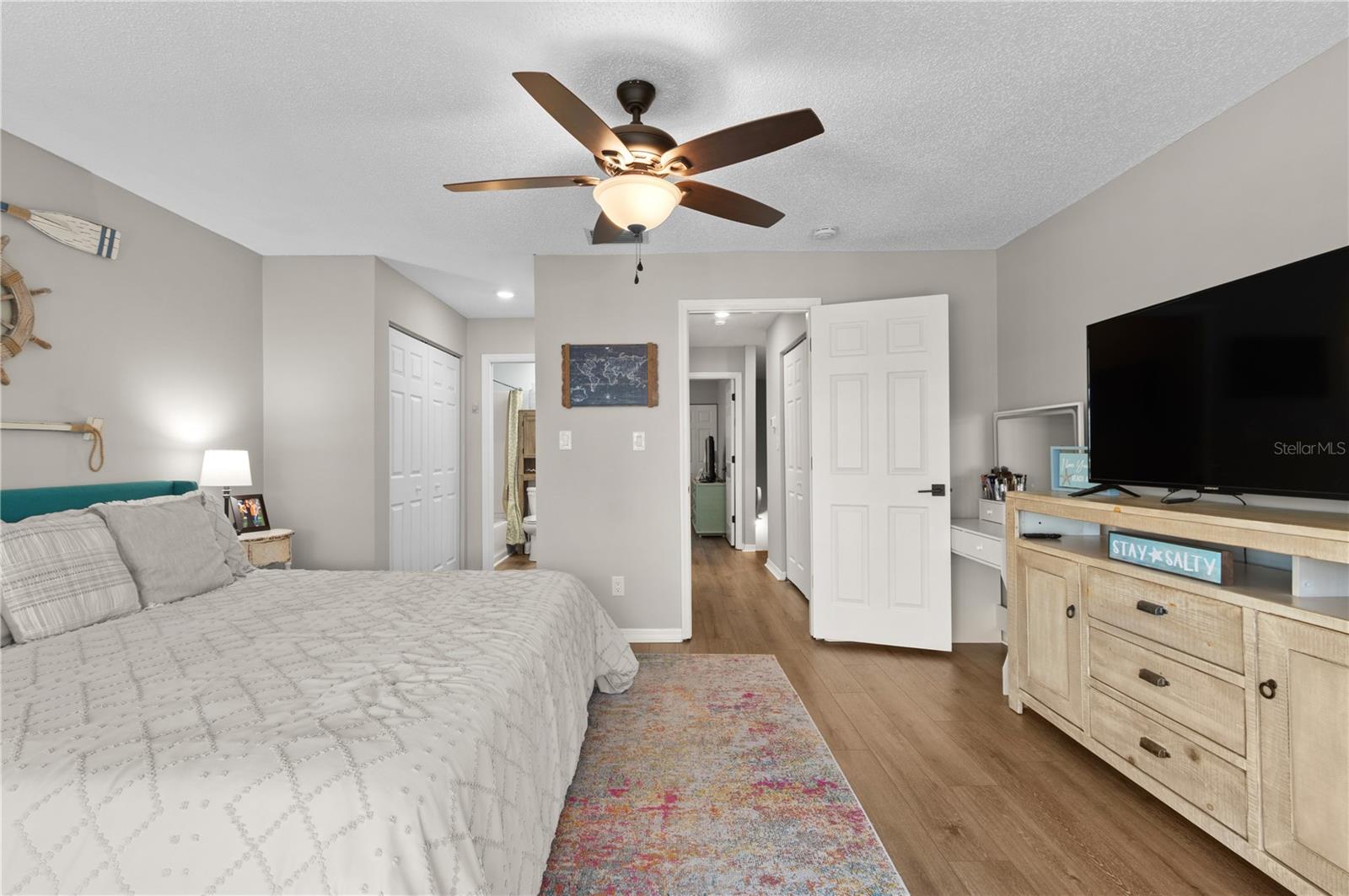 1752 STICKNEY POINT RD #102, SARASOTA, FL, 34231