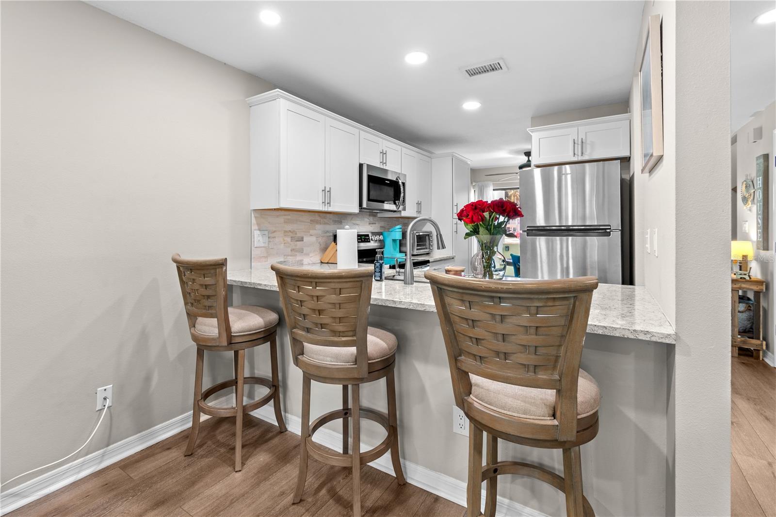 1752 STICKNEY POINT RD #102, SARASOTA, FL, 34231