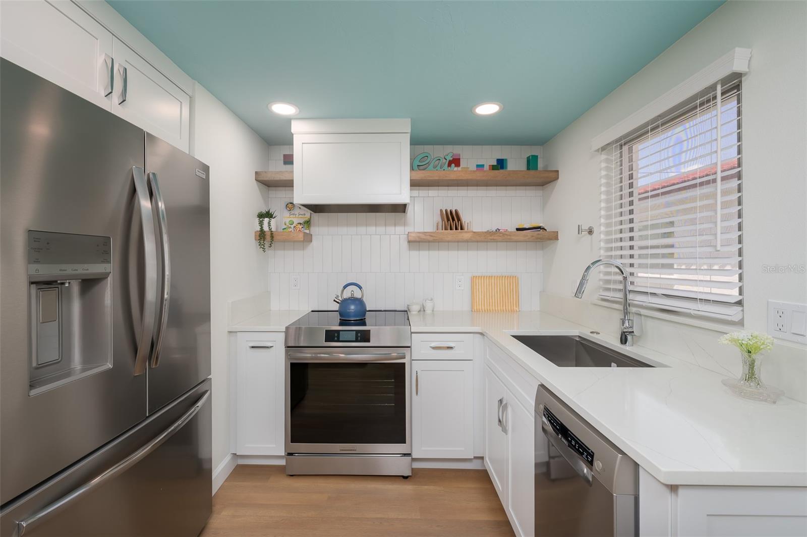 6154 MIDNIGHT PASS RD #A13, SARASOTA, FL, 34242