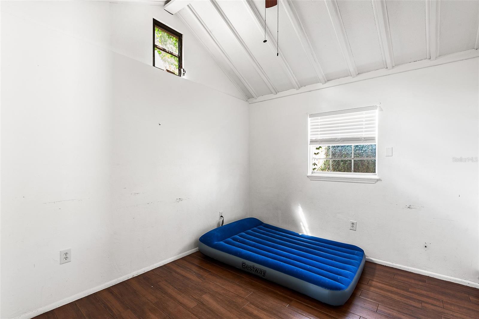 122 S GARFIELD AVE, DELAND, FL, 32724