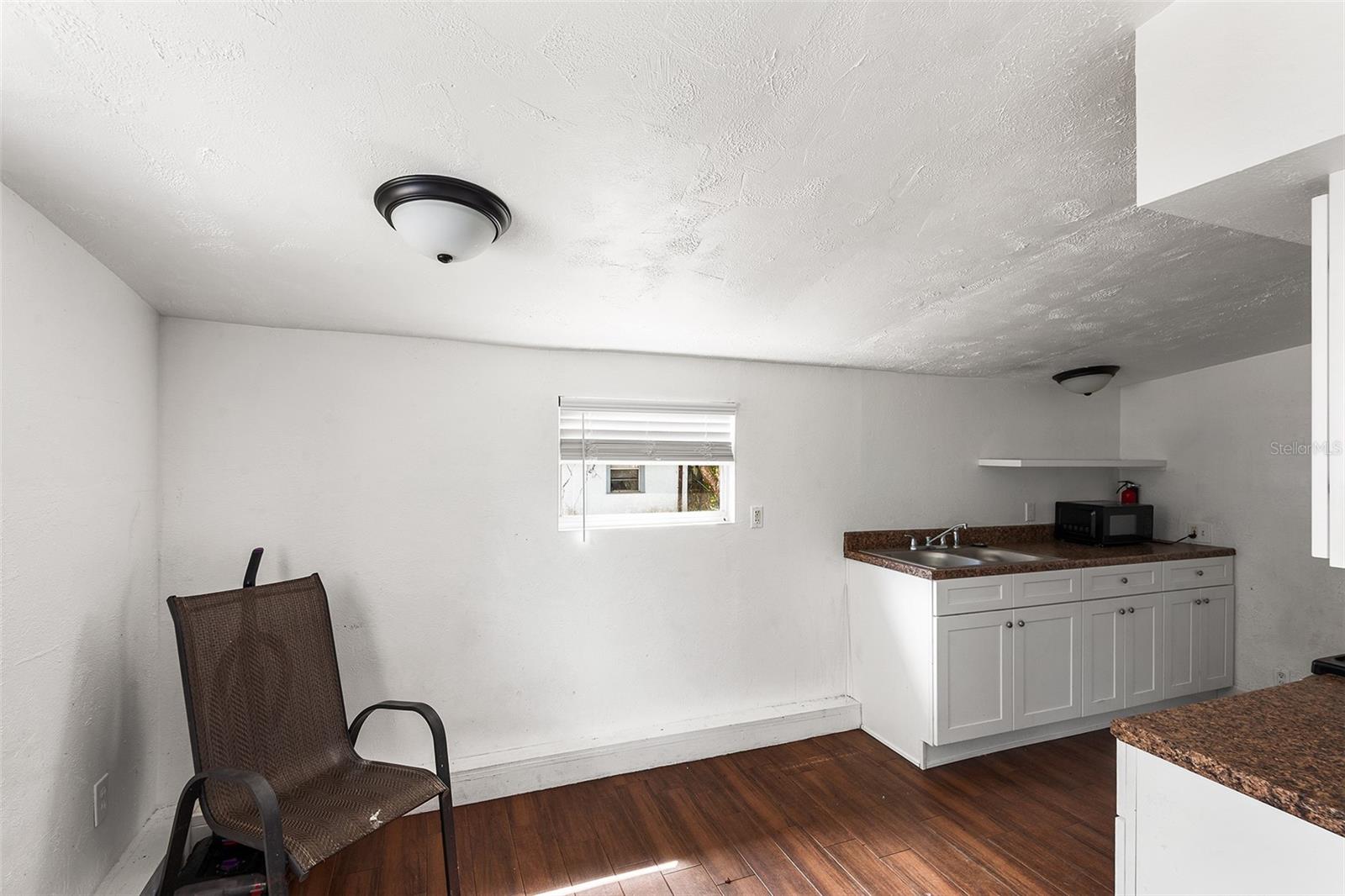 122 S GARFIELD AVE, DELAND, FL, 32724