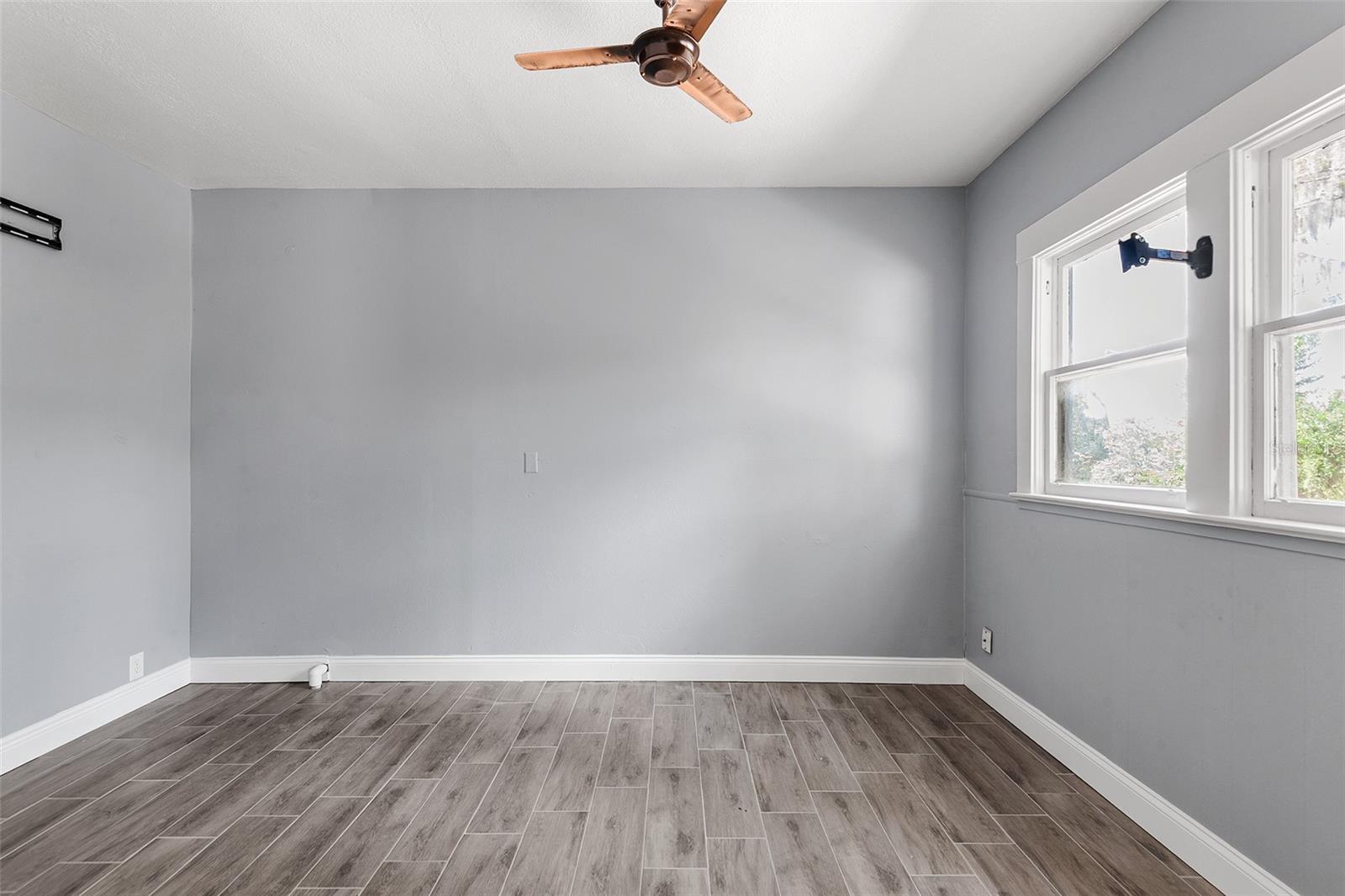 122 S GARFIELD AVE, DELAND, FL, 32724