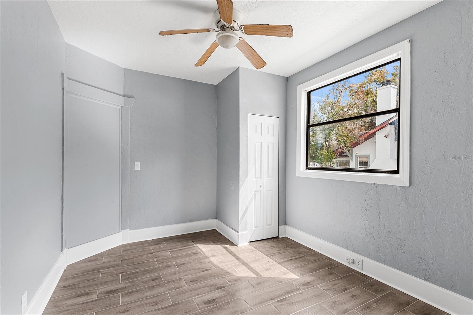 122 S GARFIELD AVE, DELAND, FL, 32724