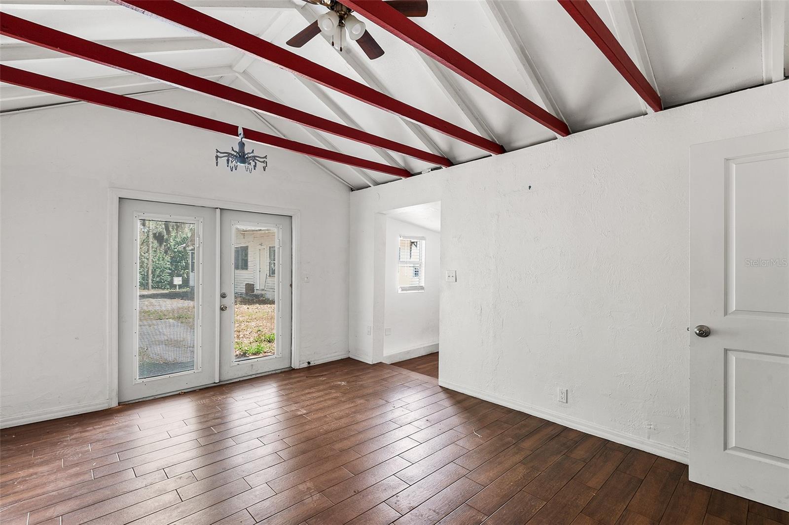 122 S GARFIELD AVE, DELAND, FL, 32724