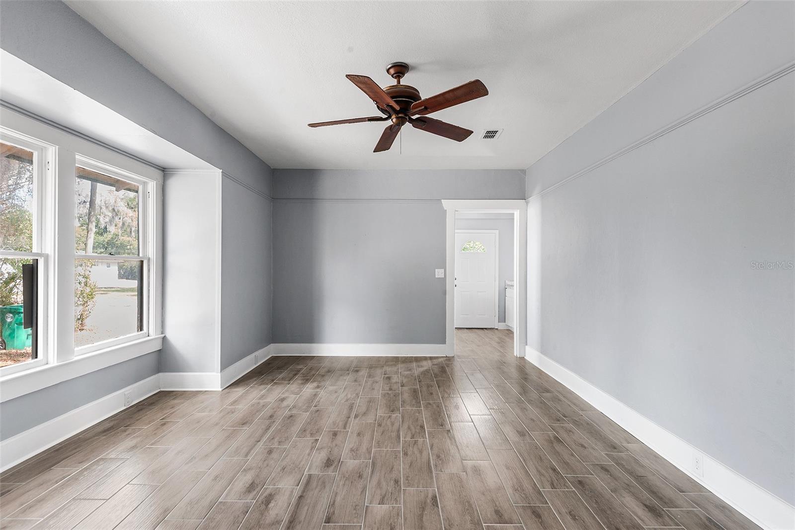 122 S GARFIELD AVE, DELAND, FL, 32724