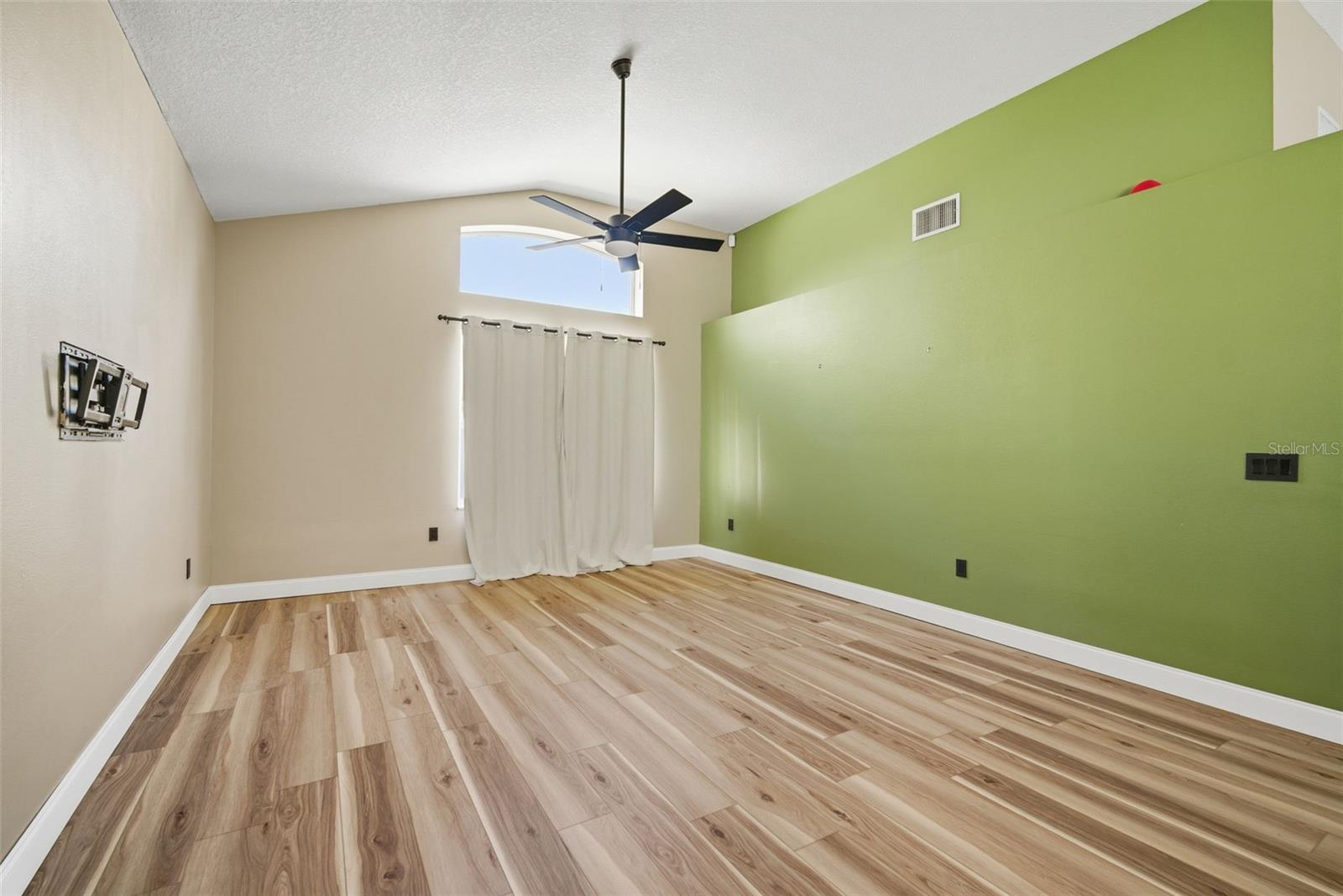 28427 OPENFIELD LOOP, WESLEY CHAPEL, FL, 33543