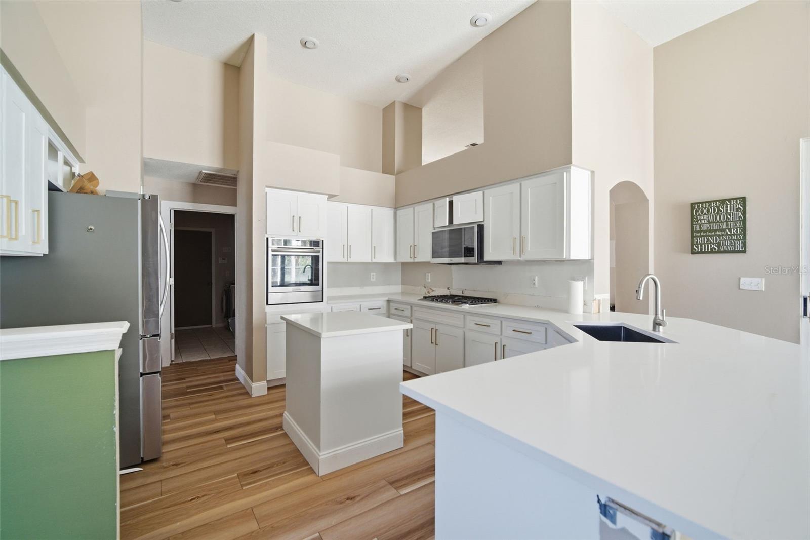 28427 OPENFIELD LOOP, WESLEY CHAPEL, FL, 33543