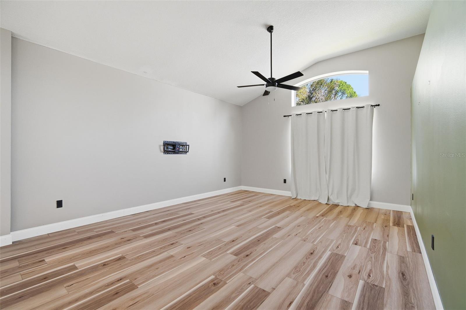 28427 OPENFIELD LOOP, WESLEY CHAPEL, FL, 33543