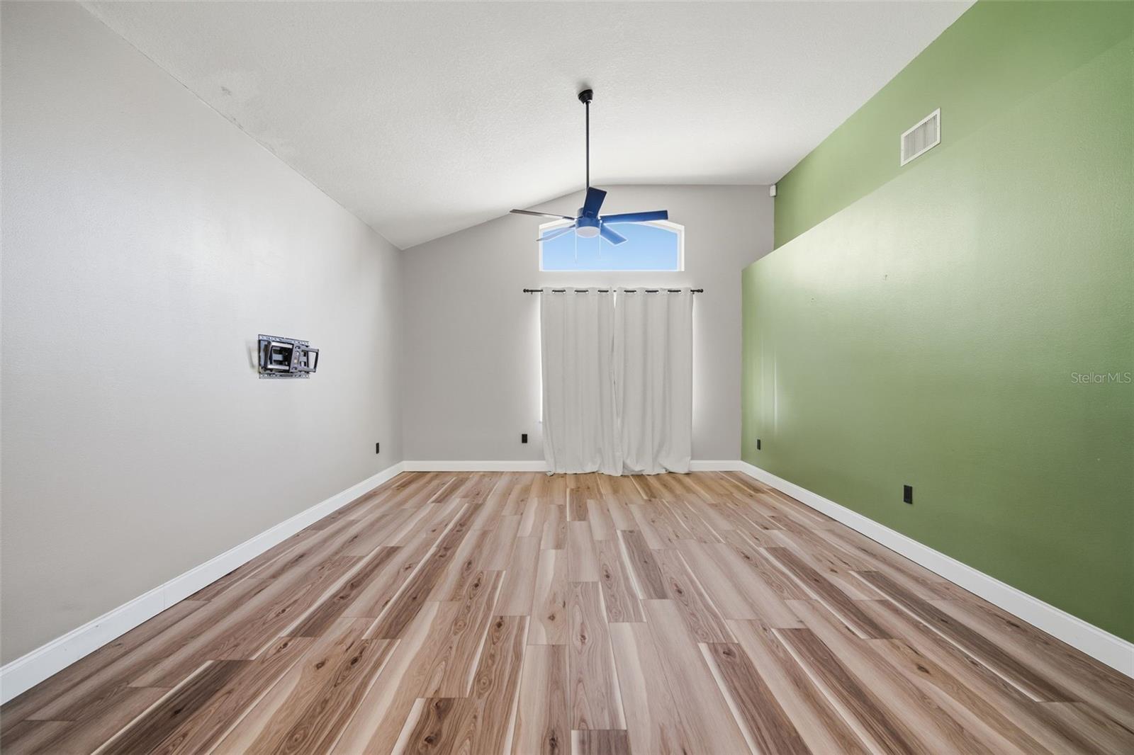 28427 OPENFIELD LOOP, WESLEY CHAPEL, FL, 33543