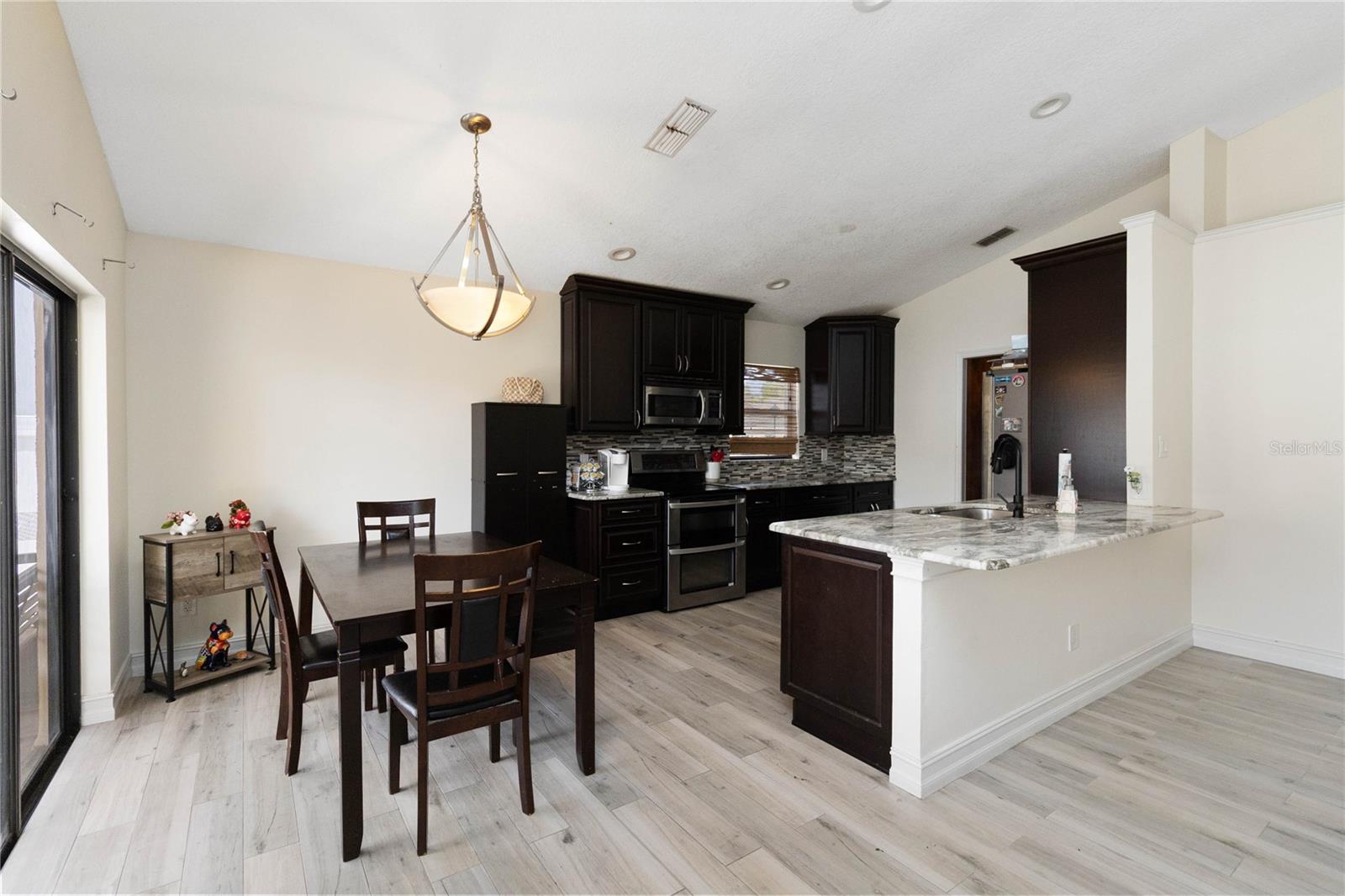 1647 RIVEREDGE RD, OVIEDO, FL, 32766