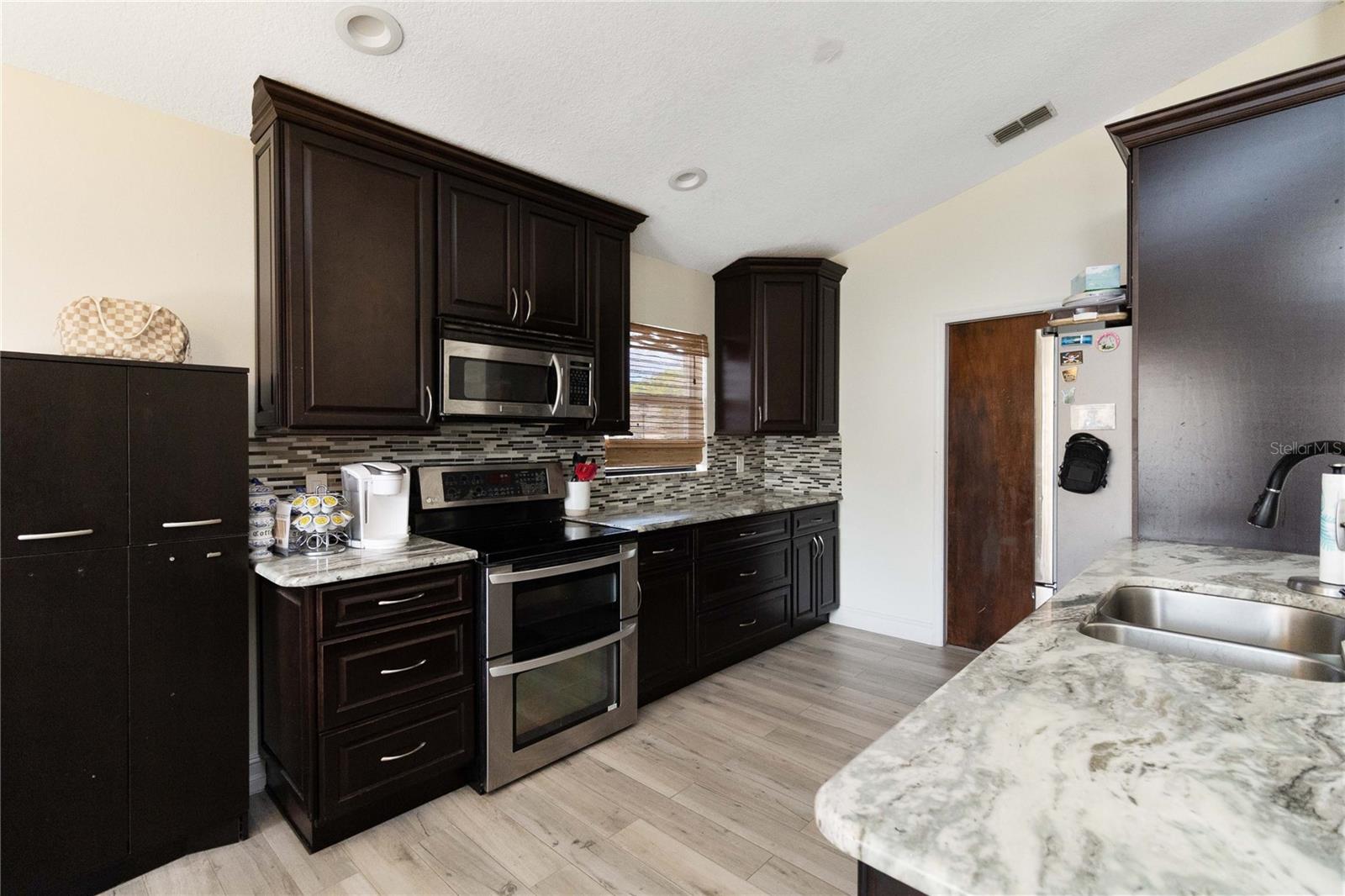 1647 RIVEREDGE RD, OVIEDO, FL, 32766