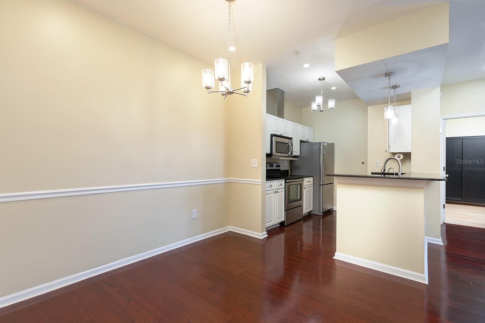 2015 RESTON RD #2208, ORLANDO, FL, 32837
