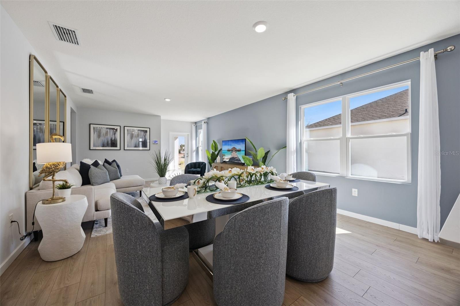 2074 WALNUT CREEK DR, KISSIMMEE, FL, 34744