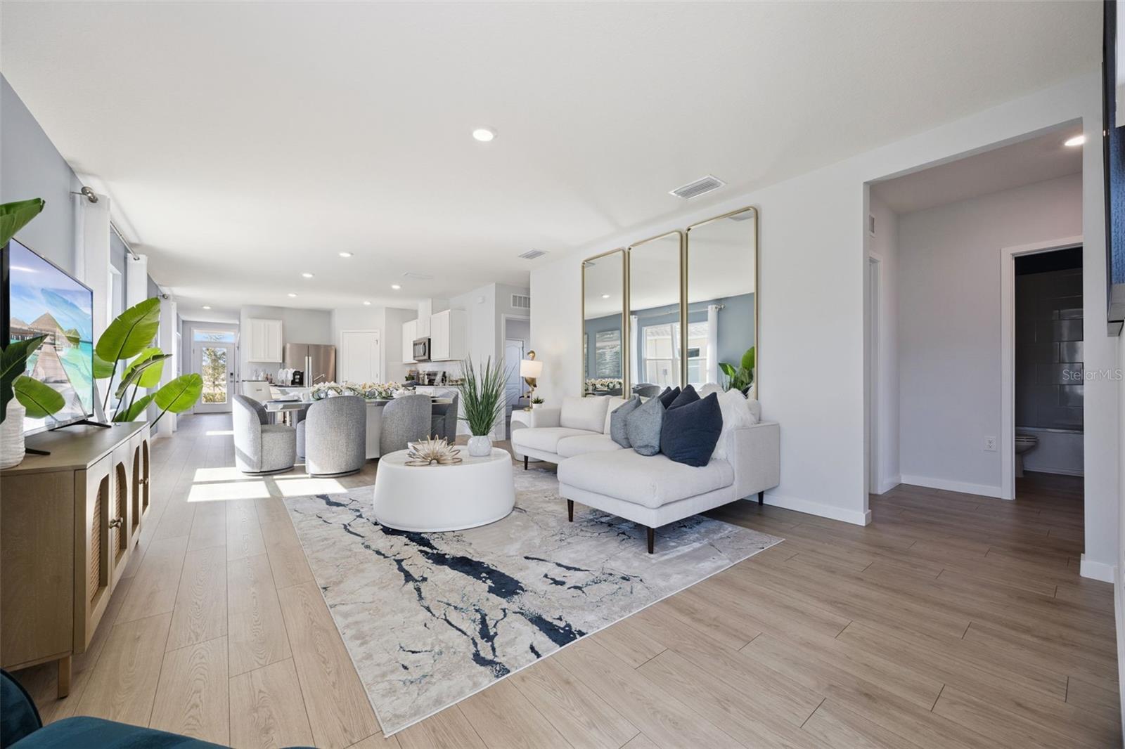 2074 WALNUT CREEK DR, KISSIMMEE, FL, 34744