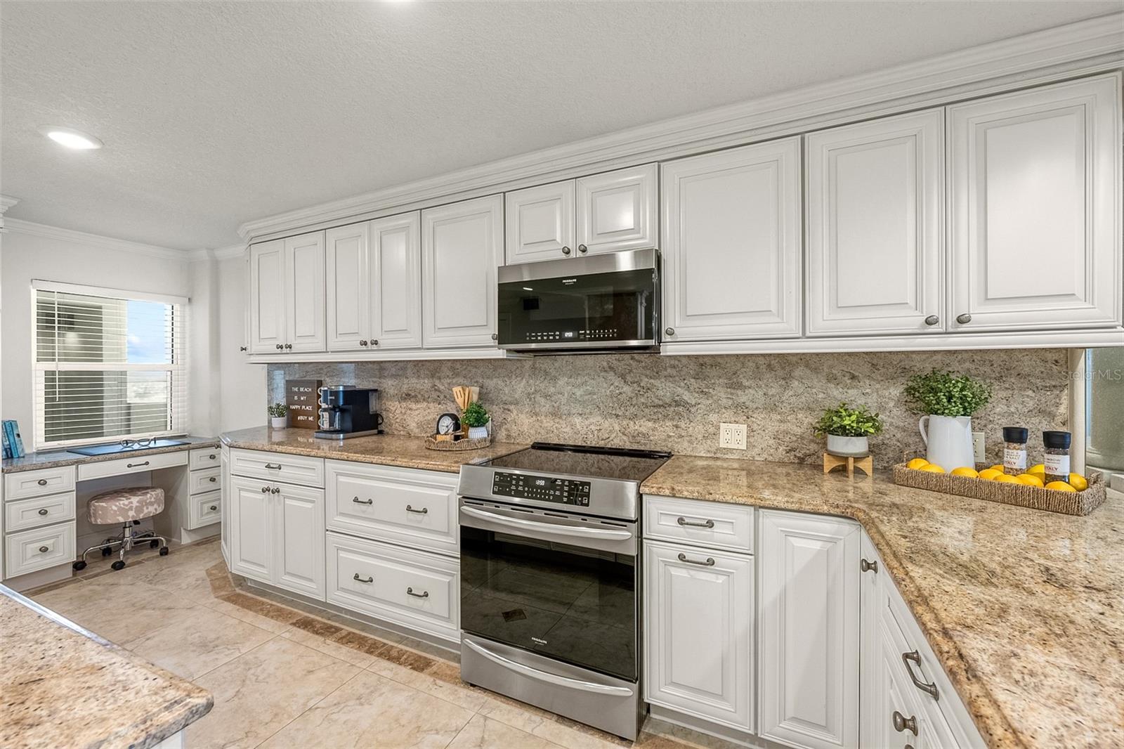 20 WHISPERING SANDS DR #1102, SARASOTA, FL, 34242