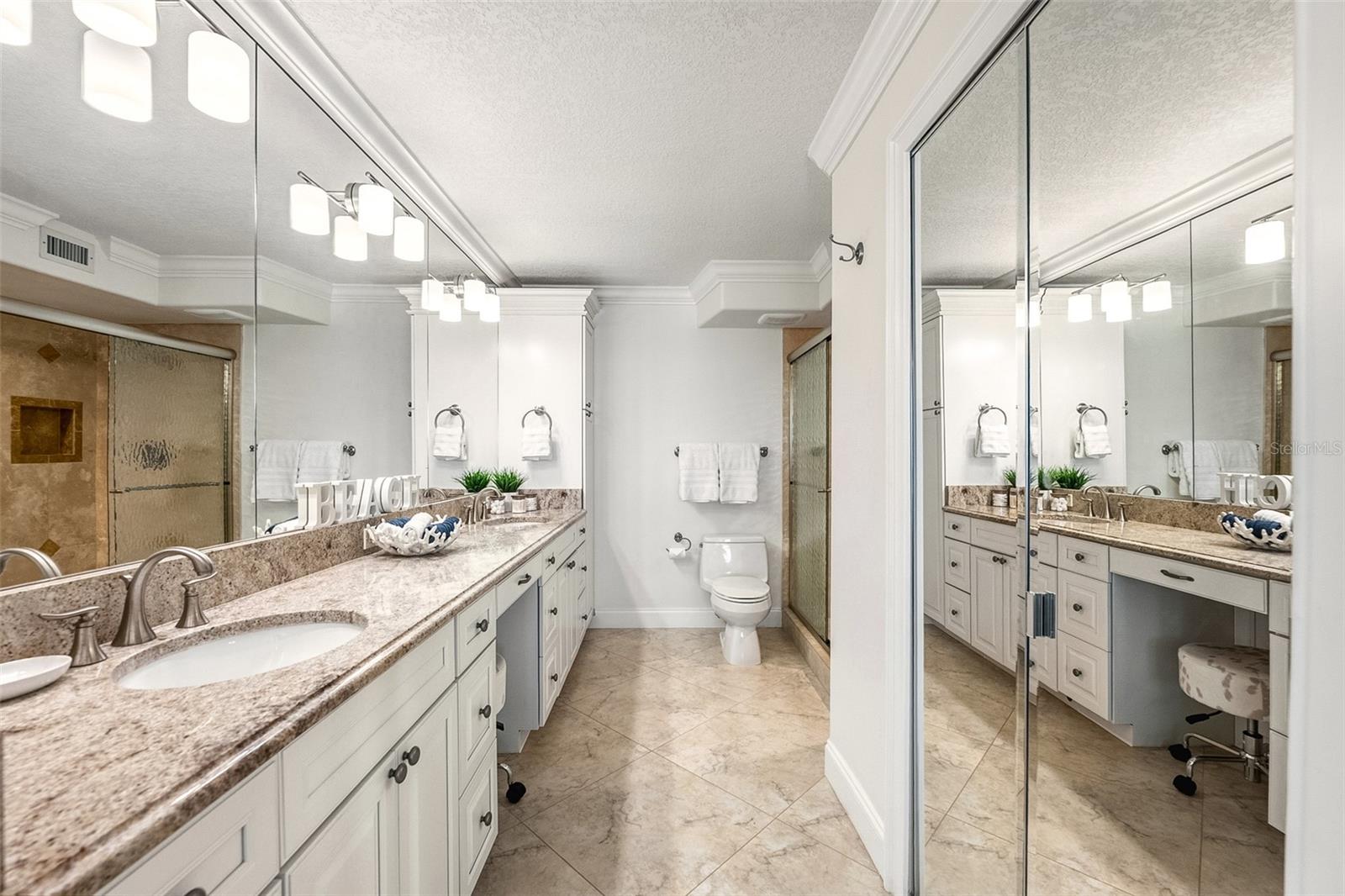 20 WHISPERING SANDS DR #1102, SARASOTA, FL, 34242