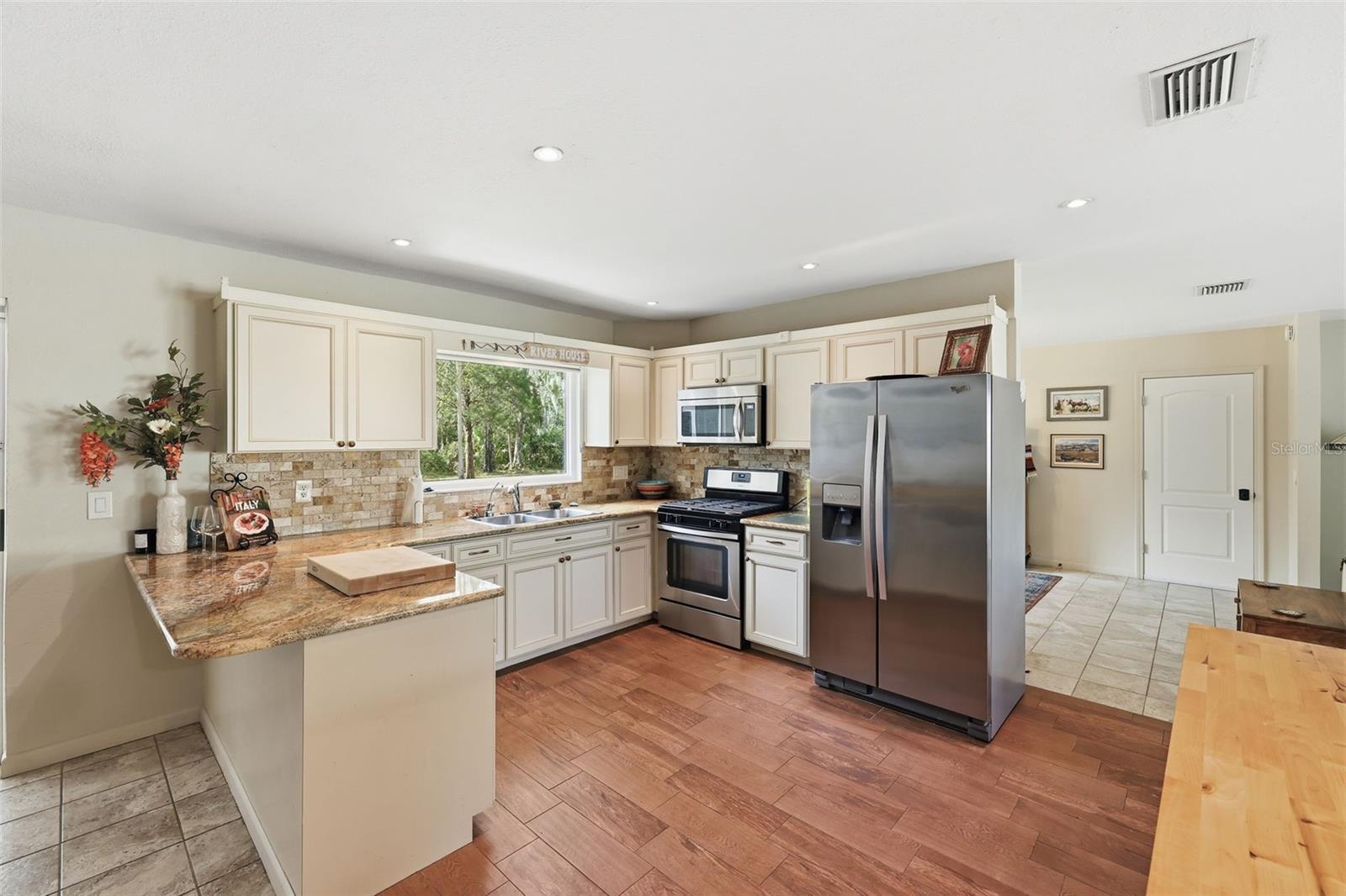 4064 N CONCORD DR, CRYSTAL RIVER, FL, 34428