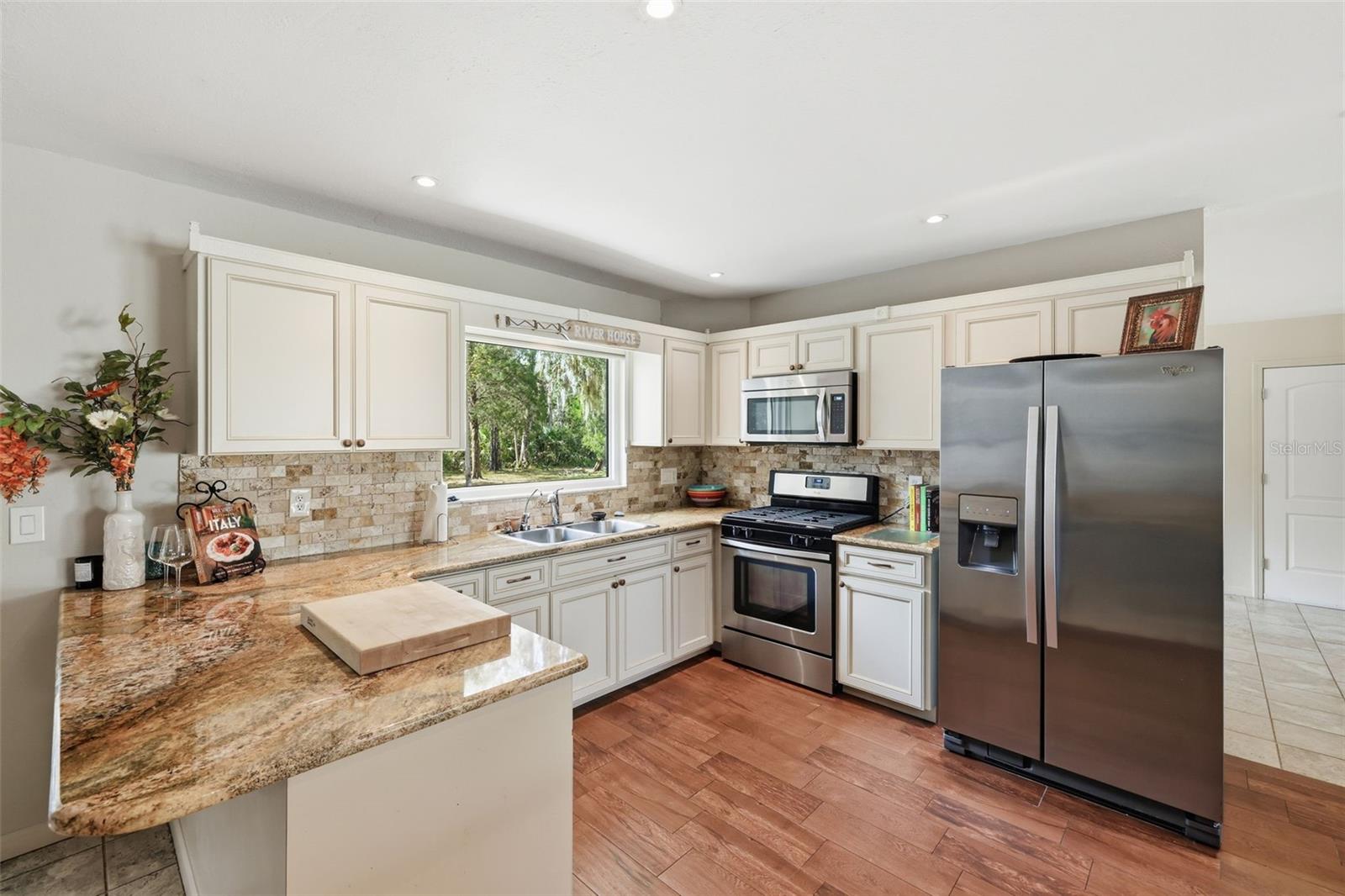 4064 N CONCORD DR, CRYSTAL RIVER, FL, 34428