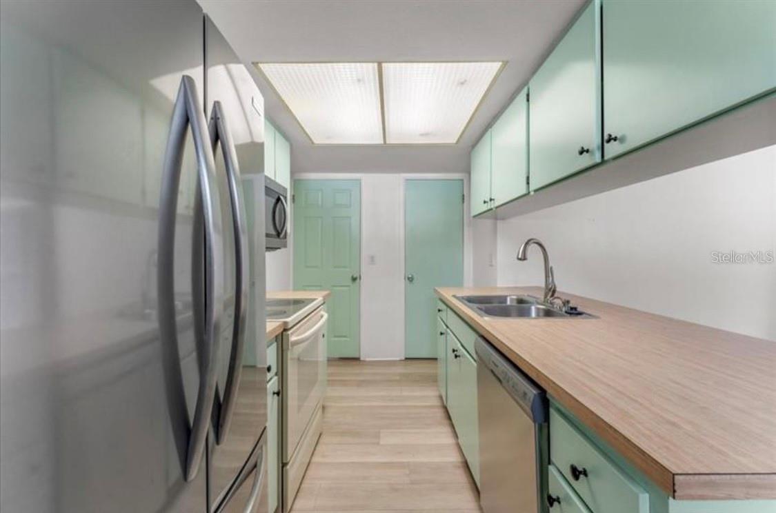 58 ARNONI DR, DUNEDIN, FL, 34698