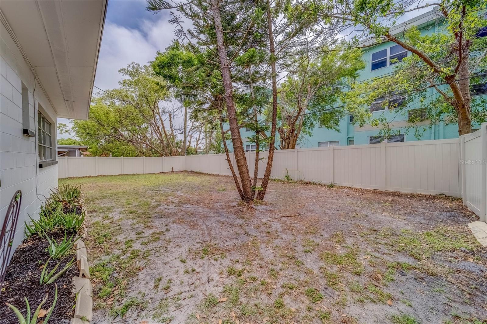 11424 79TH AVE, SEMINOLE, FL, 33772