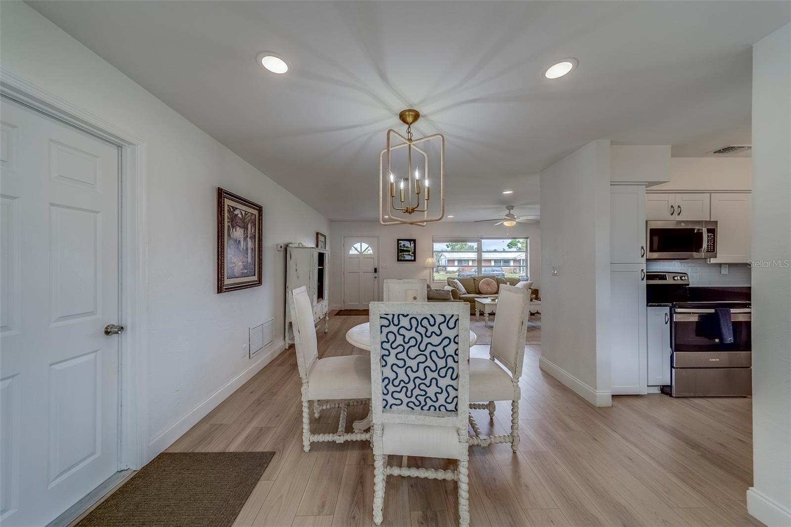 11424 79TH AVE, SEMINOLE, FL, 33772