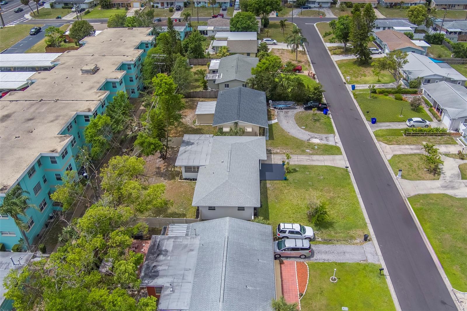 11424 79TH AVE, SEMINOLE, FL, 33772