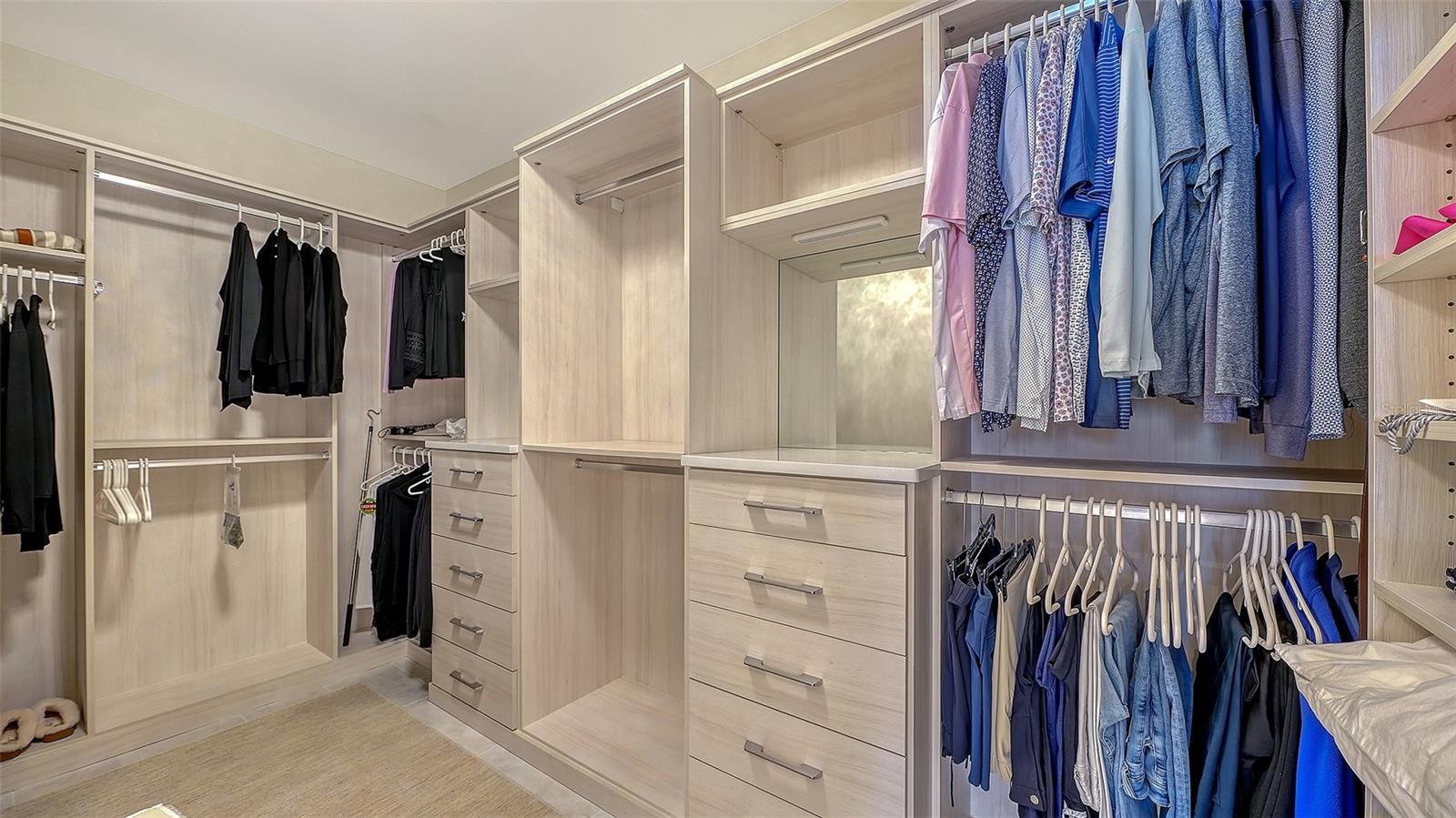1581 GULF OF MEXICO DR #406, LONGBOAT KEY, FL, 34228