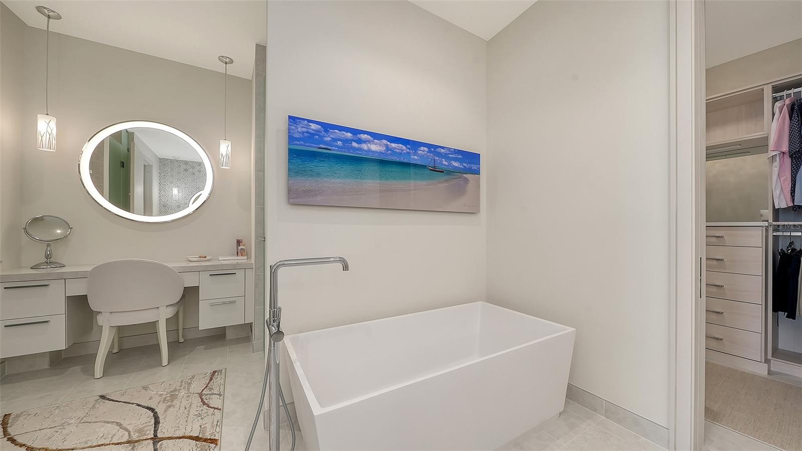 1581 GULF OF MEXICO DR #406, LONGBOAT KEY, FL, 34228