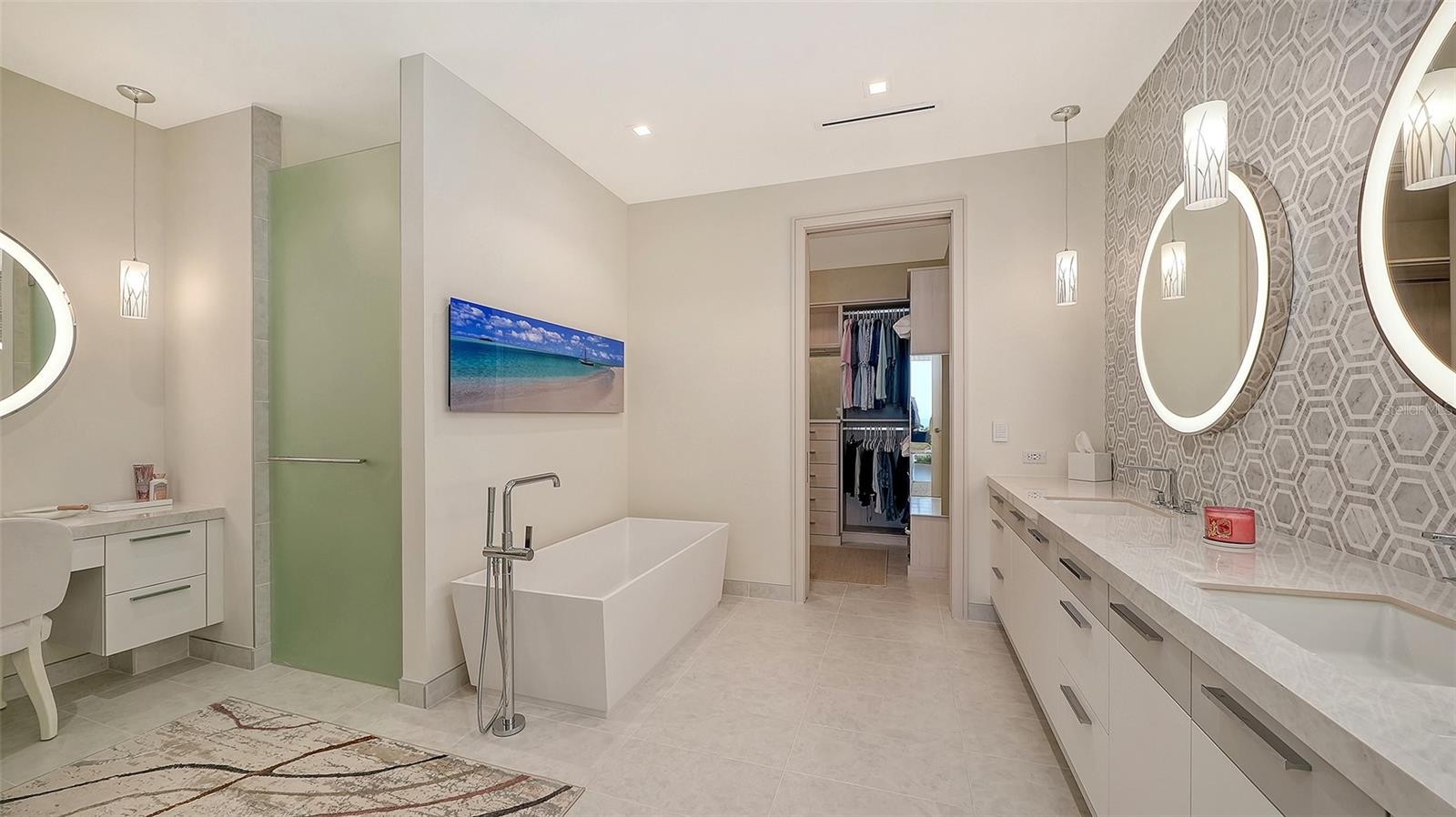 1581 GULF OF MEXICO DR #406, LONGBOAT KEY, FL, 34228