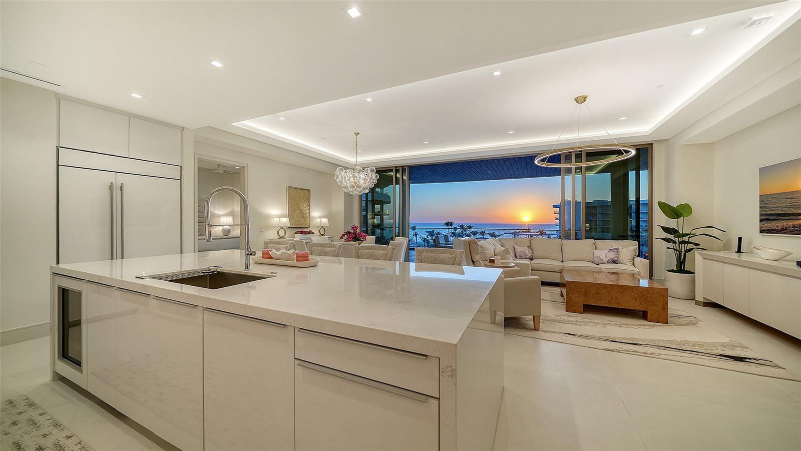 1581 GULF OF MEXICO DR #406, LONGBOAT KEY, FL, 34228