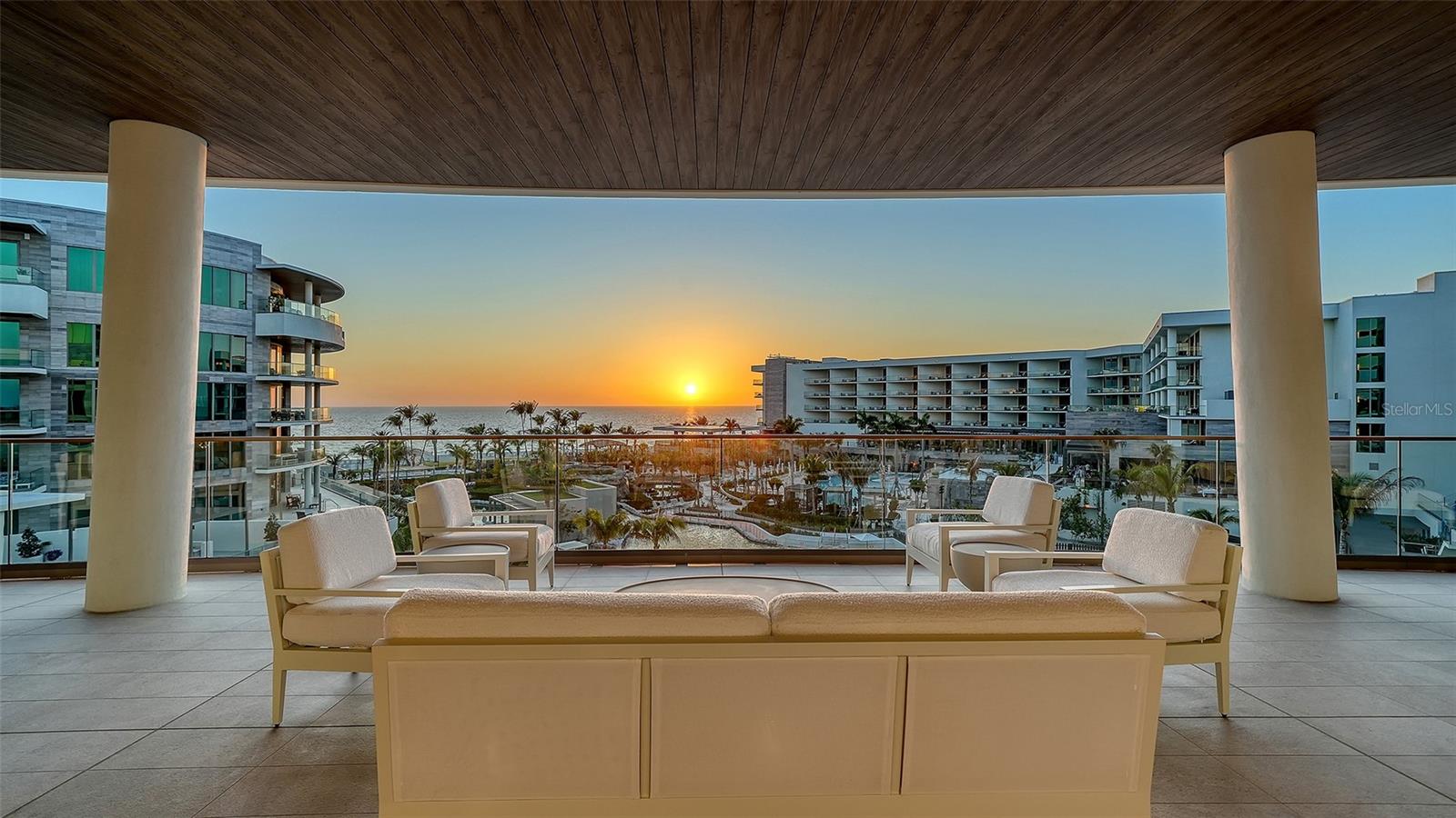 1581 GULF OF MEXICO DR #406, LONGBOAT KEY, FL, 34228