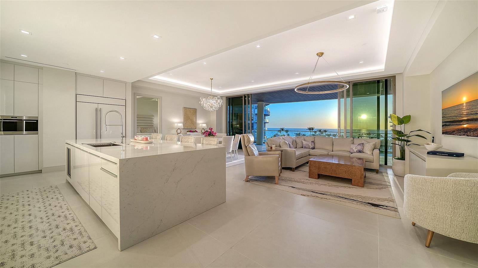 1581 GULF OF MEXICO DR #406, LONGBOAT KEY, FL, 34228