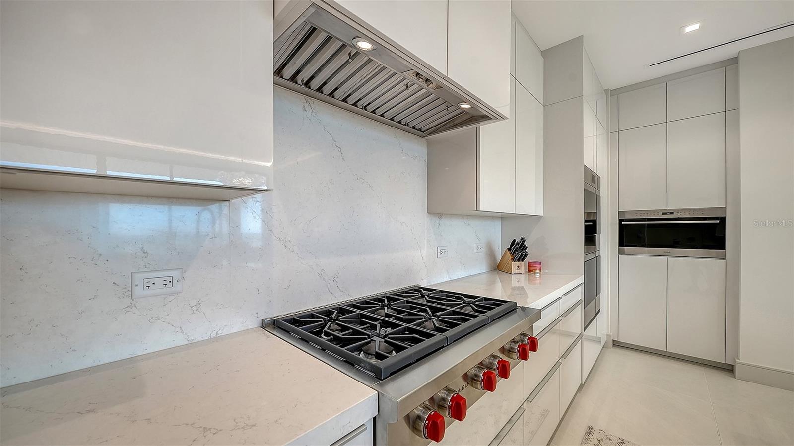 1581 GULF OF MEXICO DR #406, LONGBOAT KEY, FL, 34228