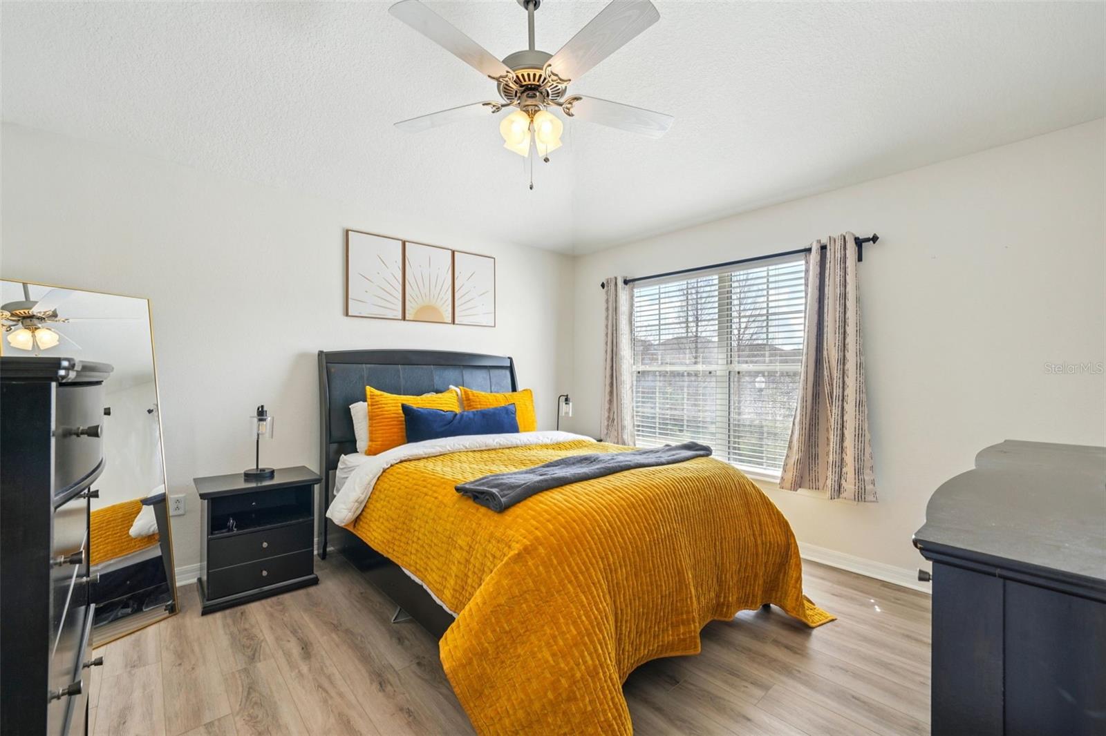 623 52ND AVE N, ST PETERSBURG, FL, 33703