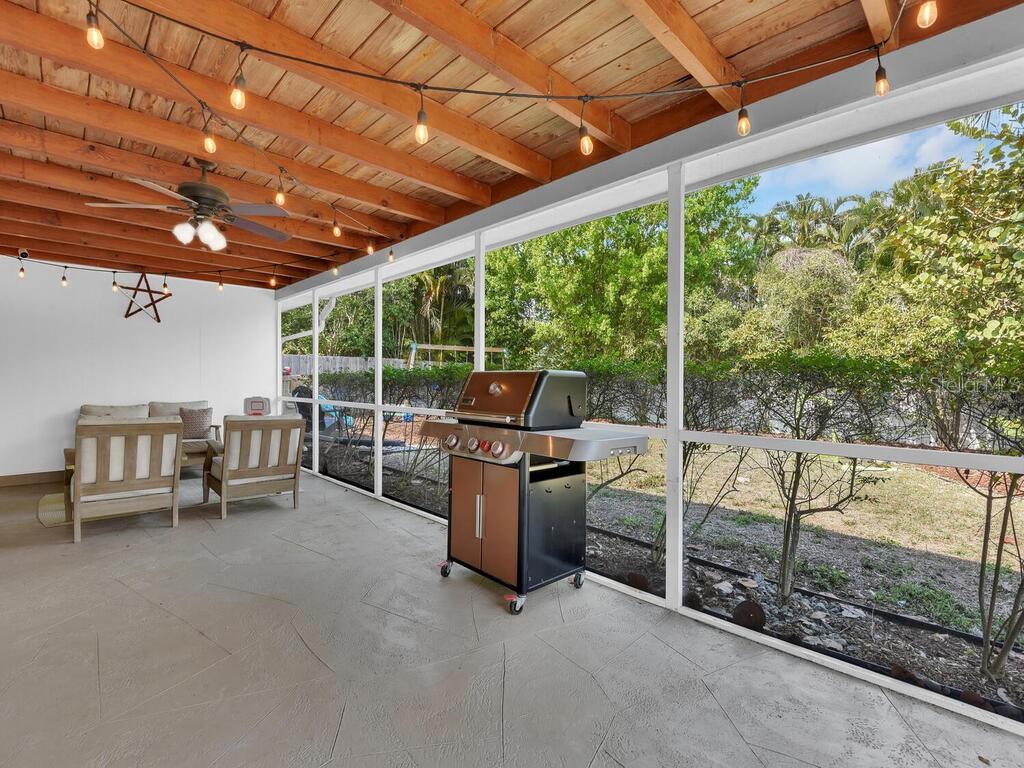 1537 COVINGTON CIR E, FORT MYERS, FL, 33919