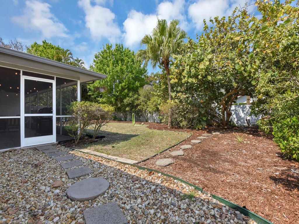 1537 COVINGTON CIR E, FORT MYERS, FL, 33919