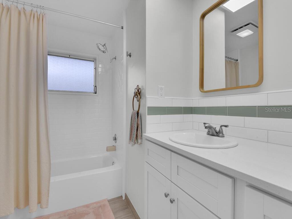 1537 COVINGTON CIR E, FORT MYERS, FL, 33919