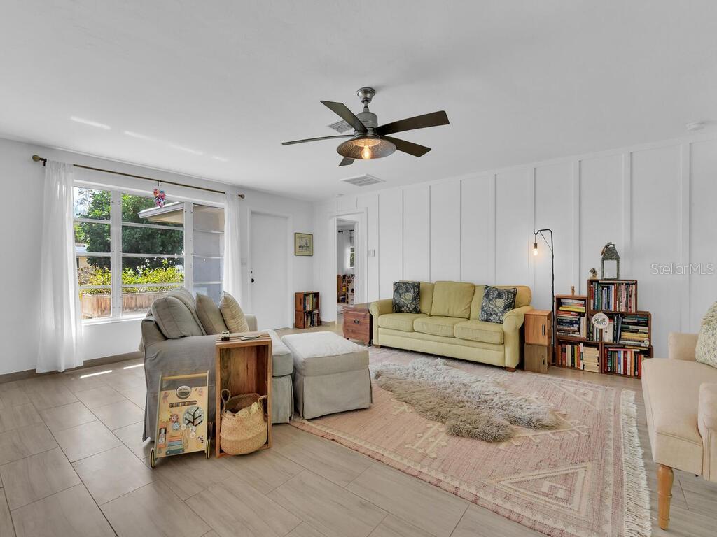 1537 COVINGTON CIR E, FORT MYERS, FL, 33919