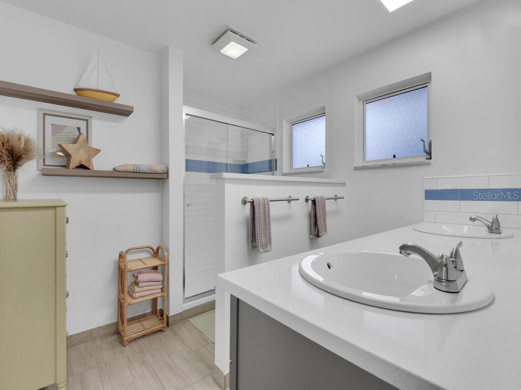 1537 COVINGTON CIR E, FORT MYERS, FL, 33919