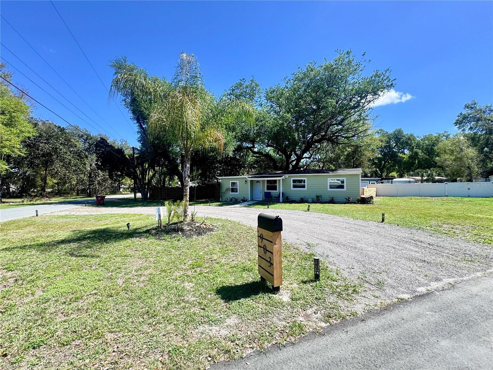 903 KING ST, PLANT CITY, FL, 33563