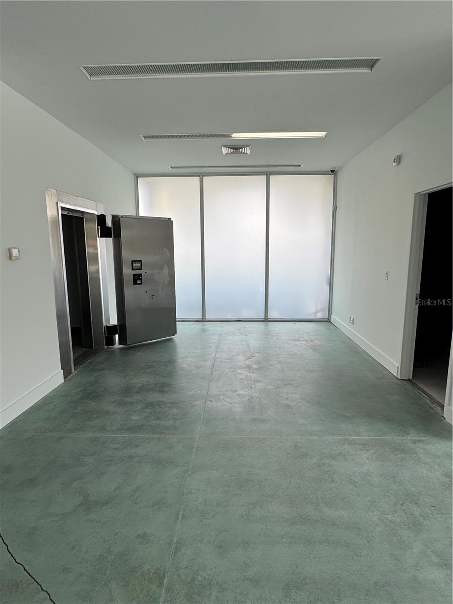 3250 SE FEDERAL HWY, STUART, FL, 34997